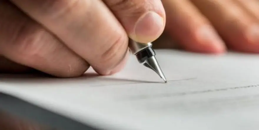 Nell'autocertificazione si può omettere la sentenza di patteggiamento Studio Legale Belluno